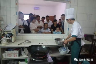 云霧山鎮(zhèn)舉辦食品安全與餐飲禮儀技能培訓(xùn)，提升服務(wù)品質(zhì)